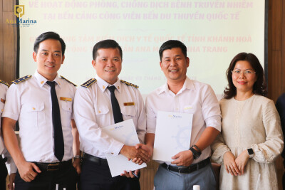 SIGNING CEREMONY OF THE COORDINATION REGULATIONS ON INFECTIOUS DISEASE PREVENTION AND CONTROL AT ANA MARINA NHA TRANG BETWEEN KHANH HOA INTERNATIONAL HEALTH QUARANTINE CENTER AND ANA MARINA NHA TRANG JSC.